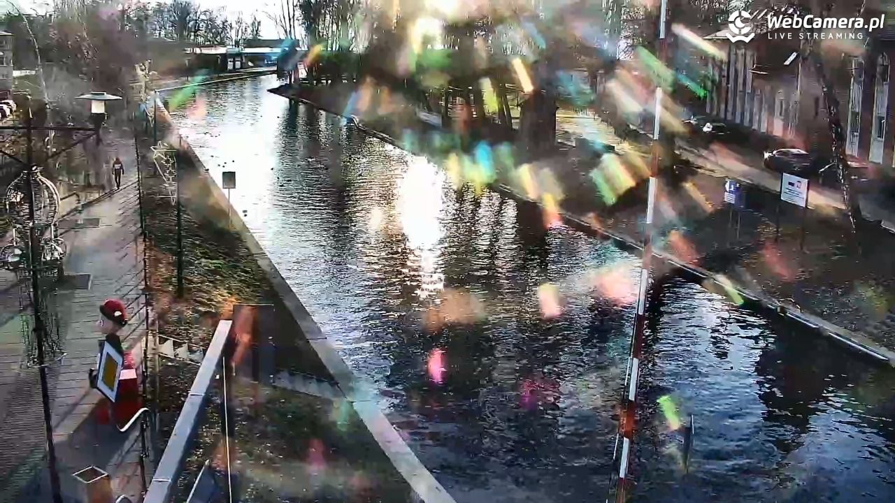 Giżycko - widok na most obrotowy - 25 grudzień 2025, 10:37