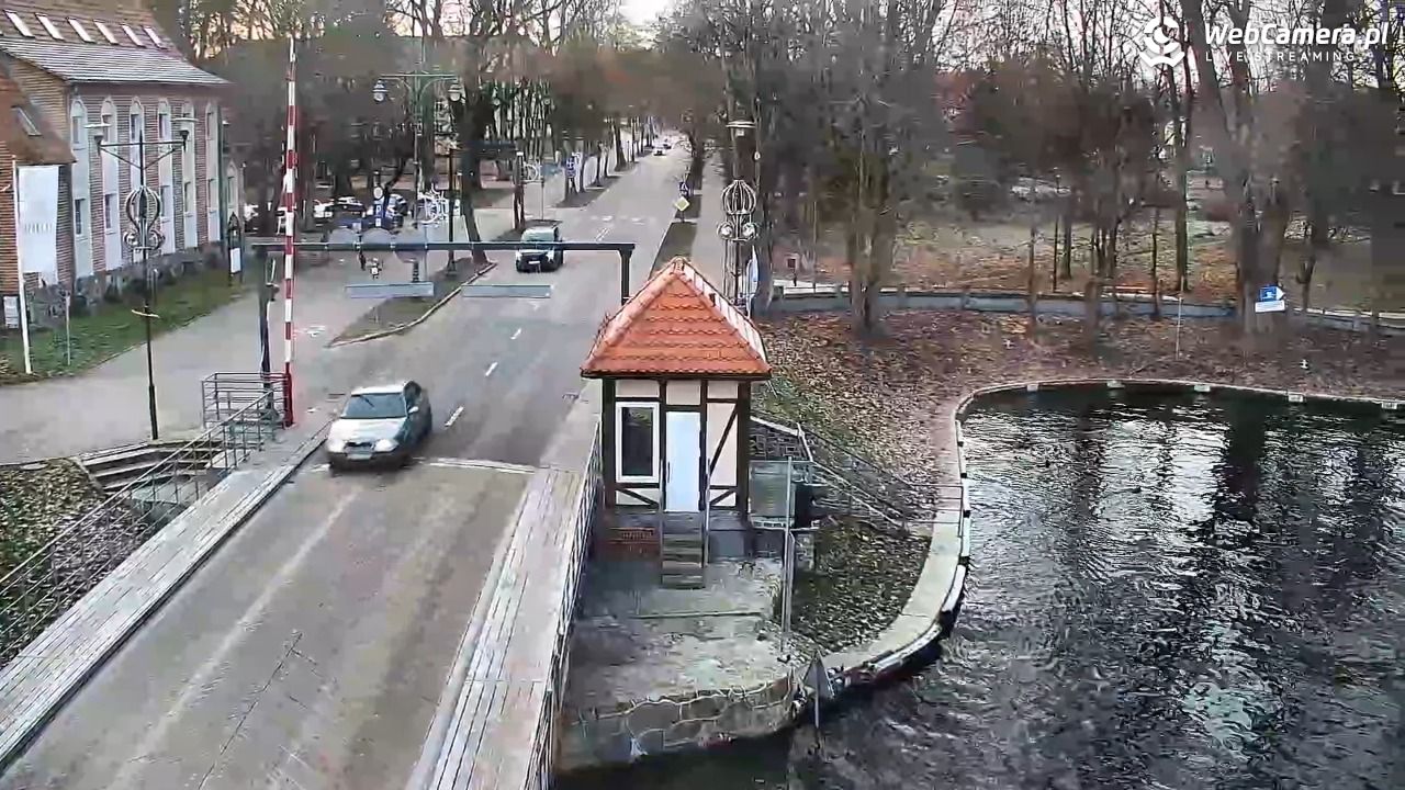 Giżycko - widok na most obrotowy - 25 grudzień 2025, 14:34