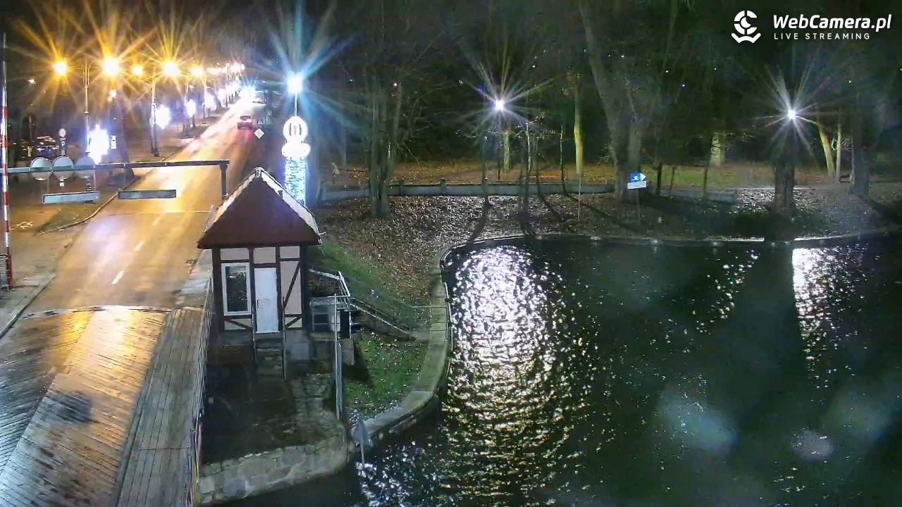 Giżycko - widok na most obrotowy - 27 grudzień 2025, 19:59