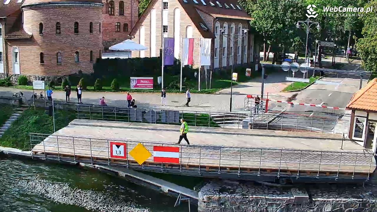 Giżycko - widok na most obrotowy - 12 wresień 2025, 10:32