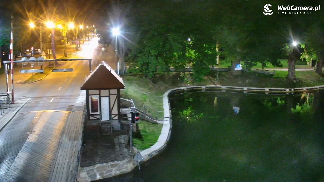 Giżycko - widok na most obrotowy - 29 maj 2026, 23:01