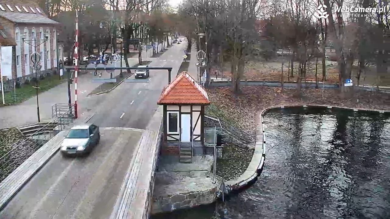 Giżycko - widok na most obrotowy - 25 grudzień 2025, 14:34