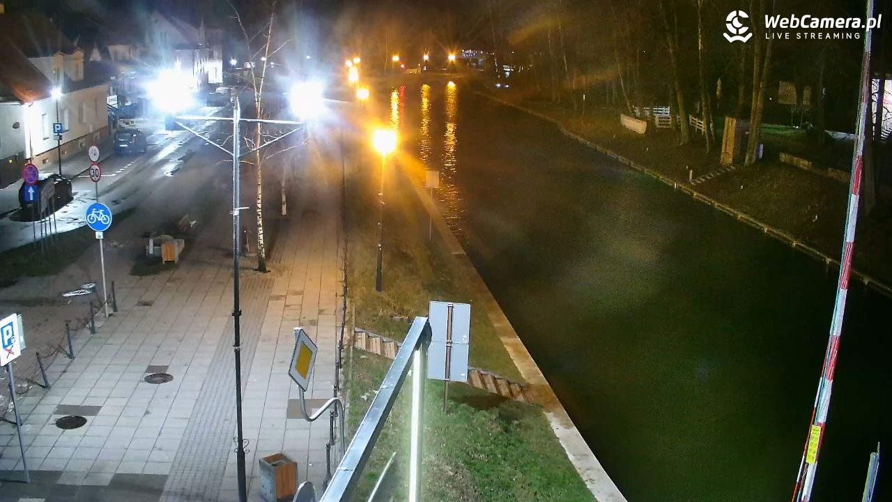 Giżycko - widok na most obrotowy - 07 kwiecień 2026, 20:52