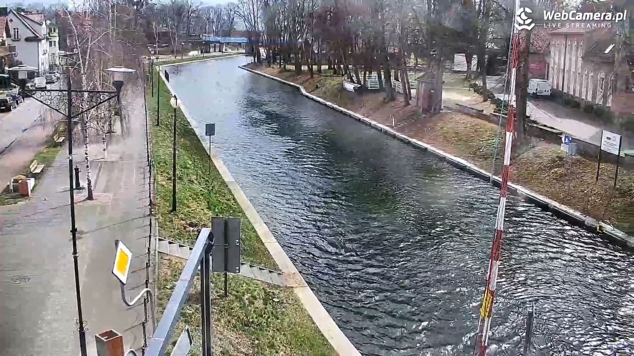 Giżycko - widok na most obrotowy - 07 kwiecień 2026, 13:34