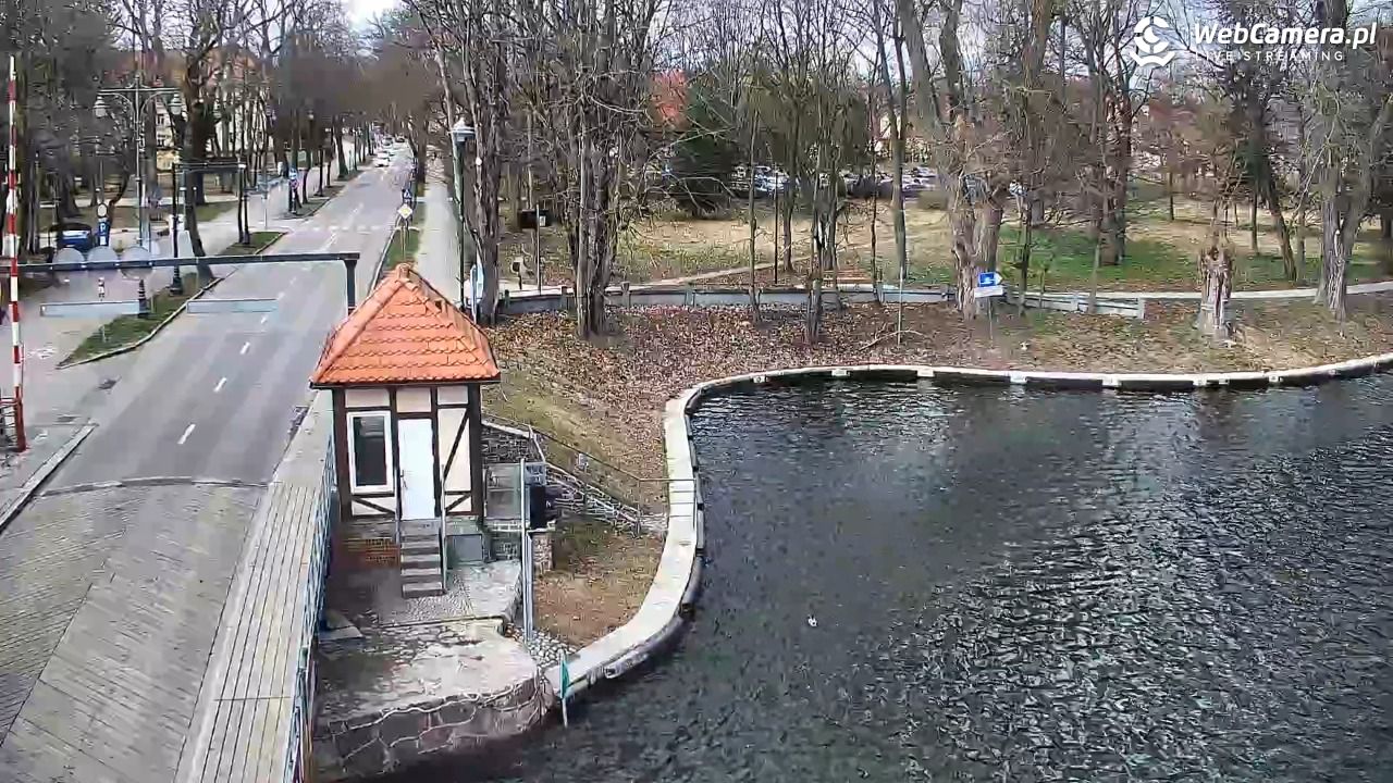 Giżycko - widok na most obrotowy - 07 kwiecień 2026, 11:07