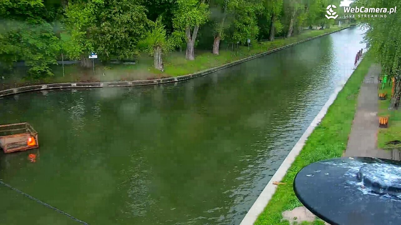 Giżycko - widok na most obrotowy - 16 maj 2025, 13:10