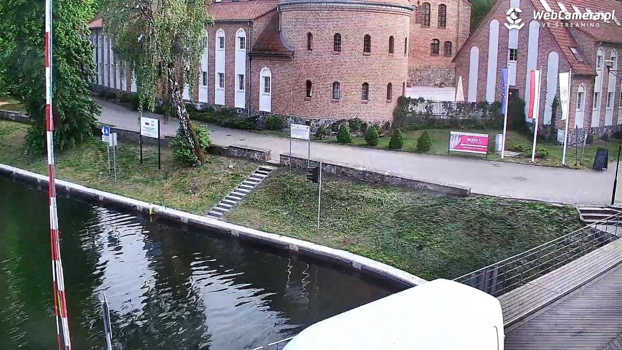 Giżycko - widok na most obrotowy - 29 maj 2026, 18:33