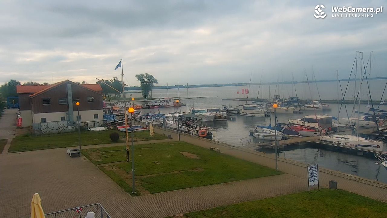 Giżycko - widok na marinę i molo - 17 czerwiec 2026, 06:41