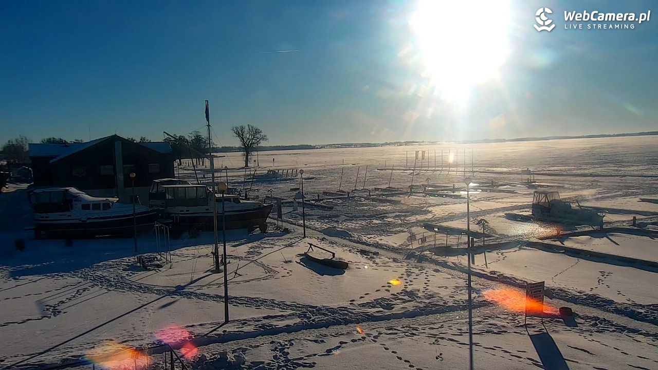 Giżycko - widok na marinę i molo - 31 styczeń 2026, 09:28