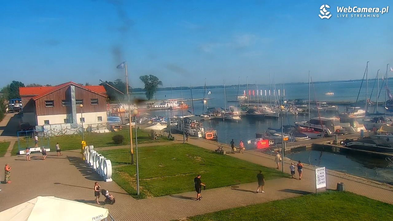 Giżycko - widok na marinę i molo - 05 sierpień 2026, 16:07