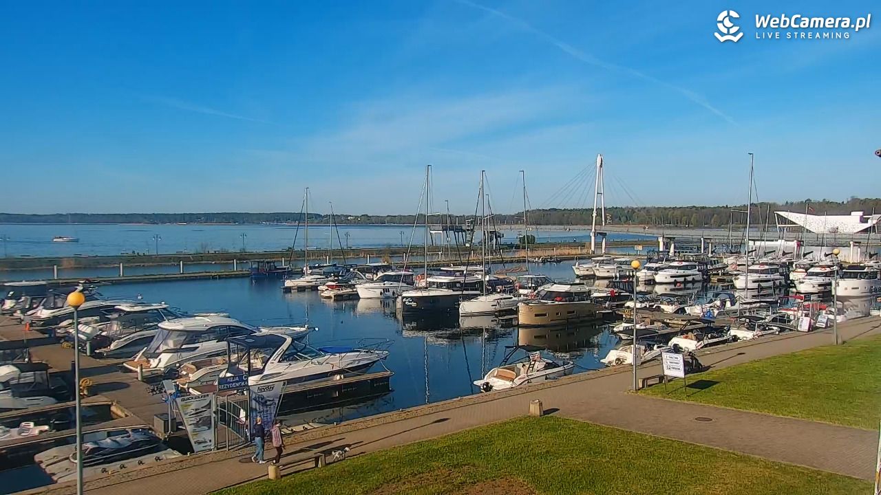 Giżycko - widok na marinę i molo - 03 maj 2026, 07:42