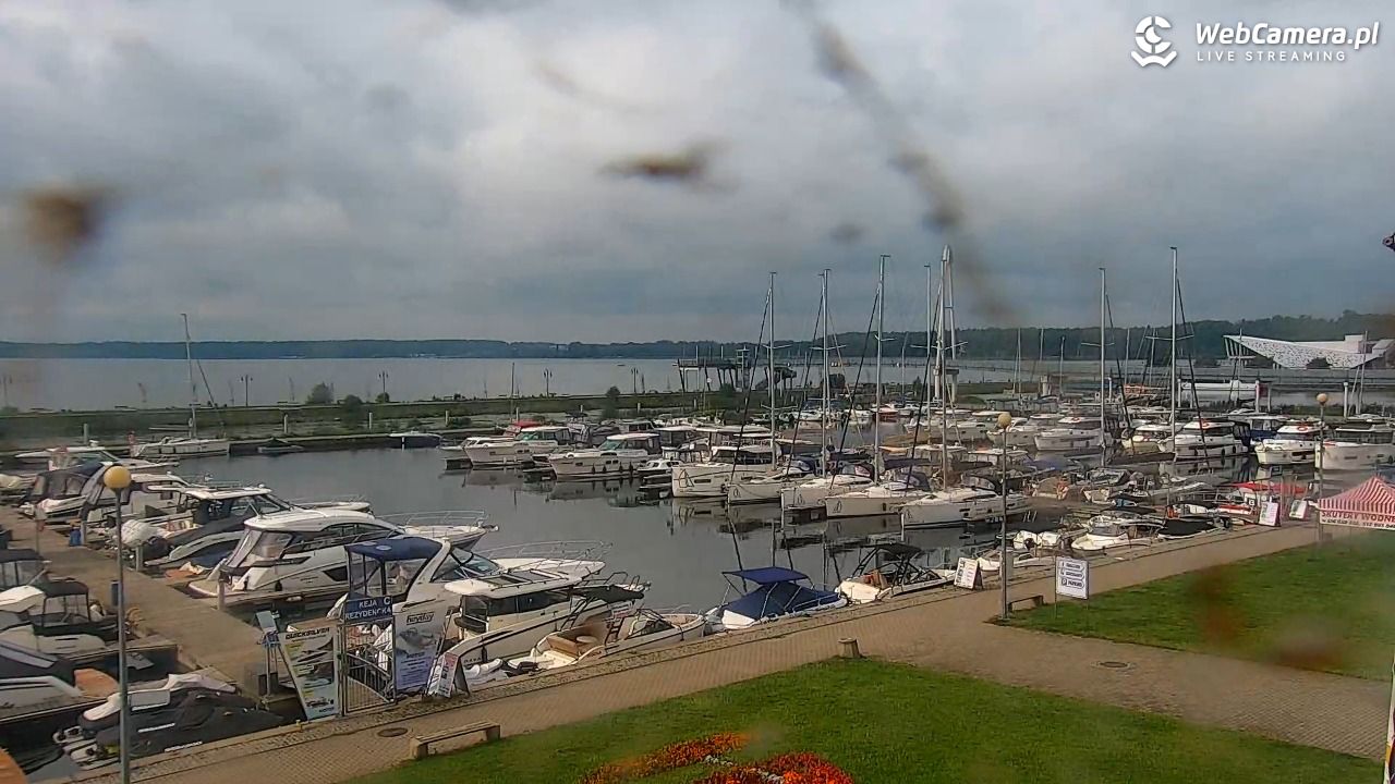 Giżycko - widok na marinę i molo - 03 wresień 2025, 09:50