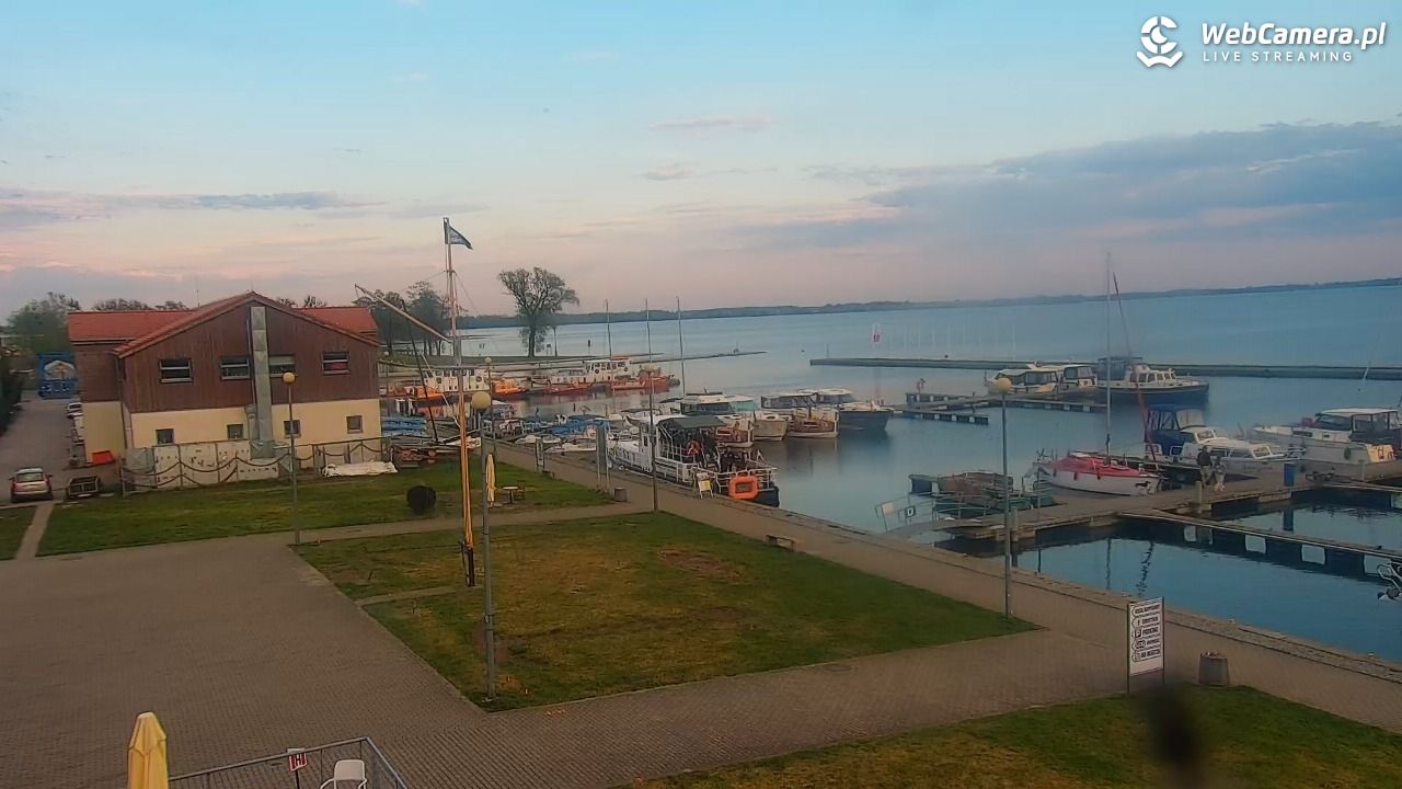 Giżycko - widok na marinę i molo - 04 maj 2026, 19:12