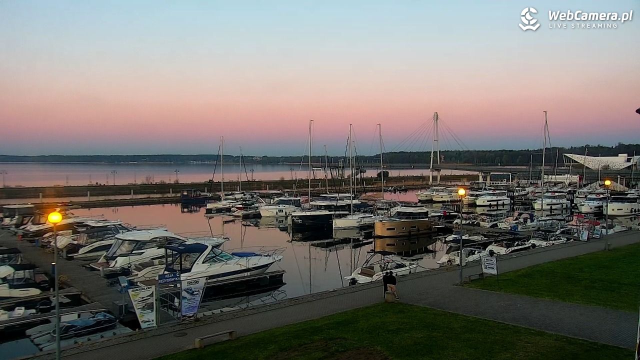 Giżycko - widok na marinę i molo - 03 maj 2026, 04:51