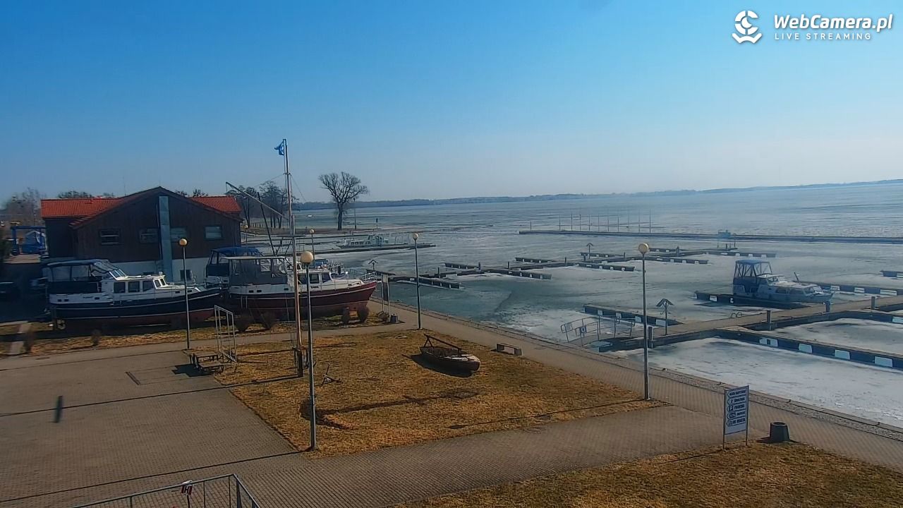 Giżycko - widok na marinę i molo - 15 marzec 2026, 12:25