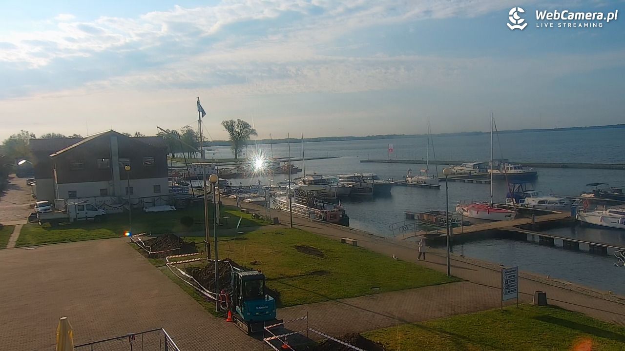 Giżycko - widok na marinę i molo - 06 maj 2026, 07:22