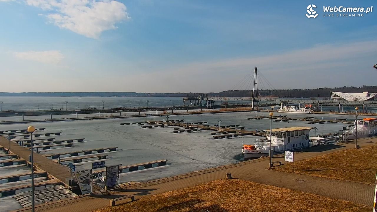 Giżycko - widok na marinę i molo - 15 marzec 2026, 10:12