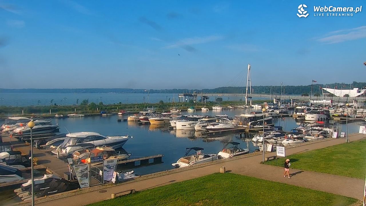 Giżycko - widok na marinę i molo - 05 sierpień 2026, 08:11
