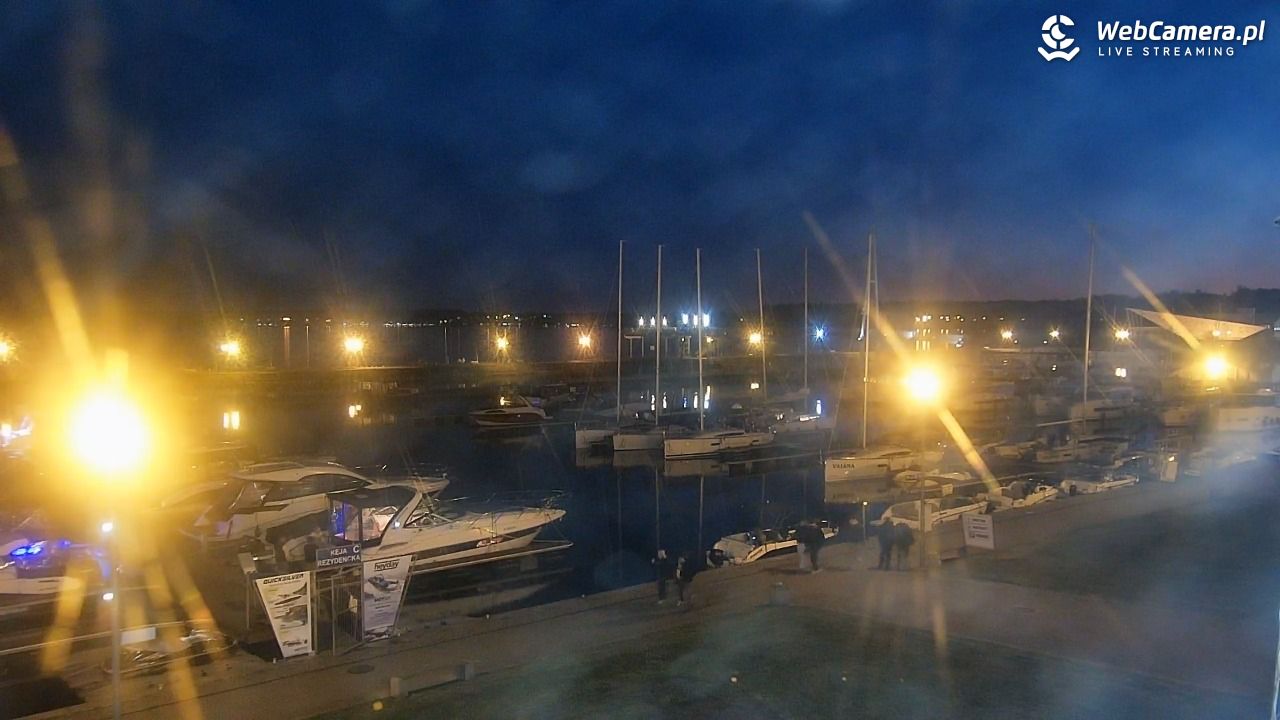 Giżycko - widok na marinę i molo - 01 maj 2026, 21:14
