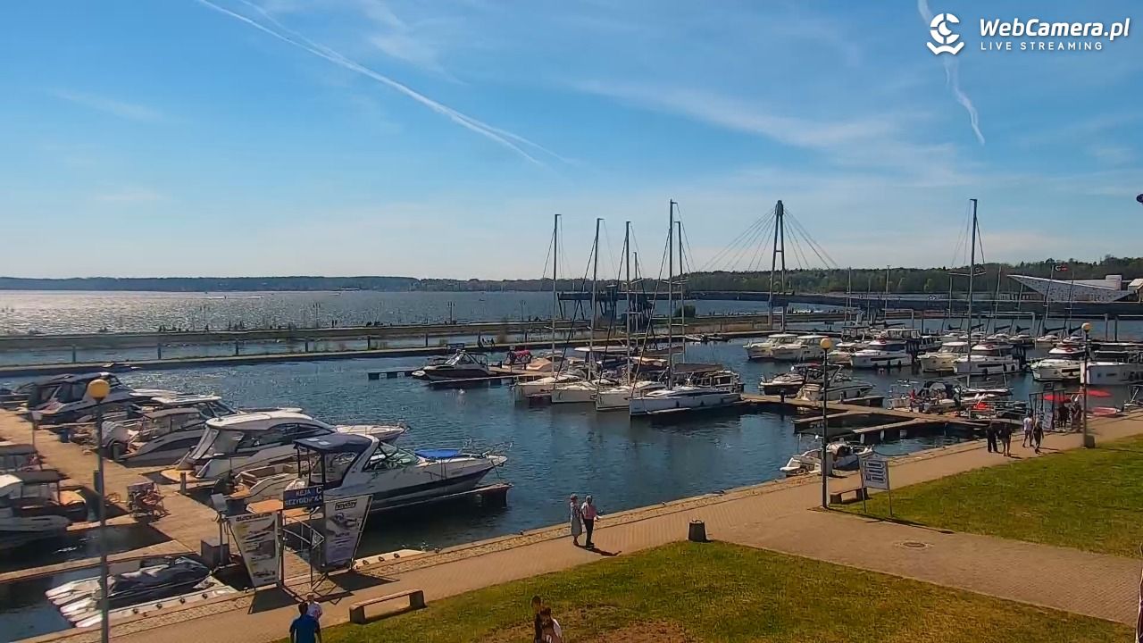 Giżycko - widok na marinę i molo - 03 maj 2026, 13:17