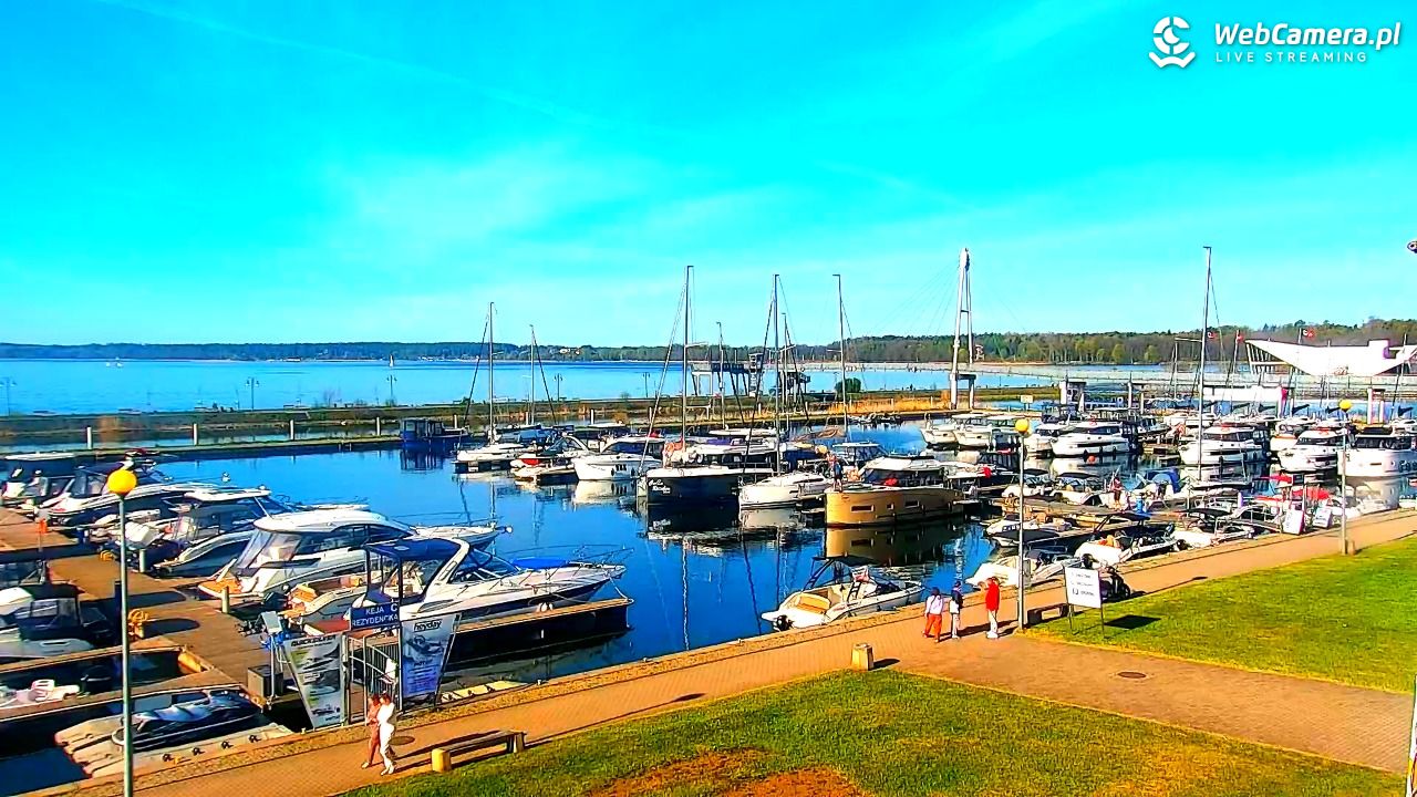 Giżycko - widok na marinę i molo - 03 maj 2026, 08:01