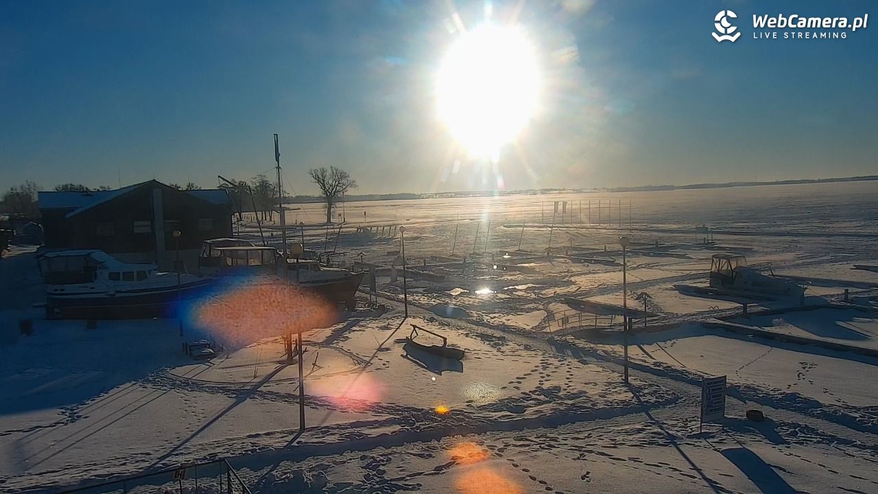 Giżycko - widok na marinę i molo - 31 styczeń 2026, 08:43