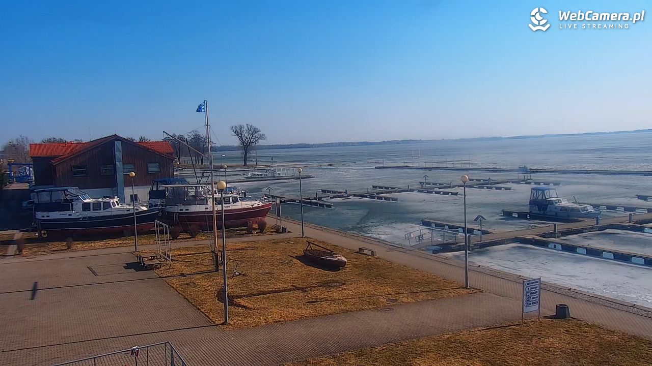 Giżycko - widok na marinę i molo - 15 marzec 2026, 12:52