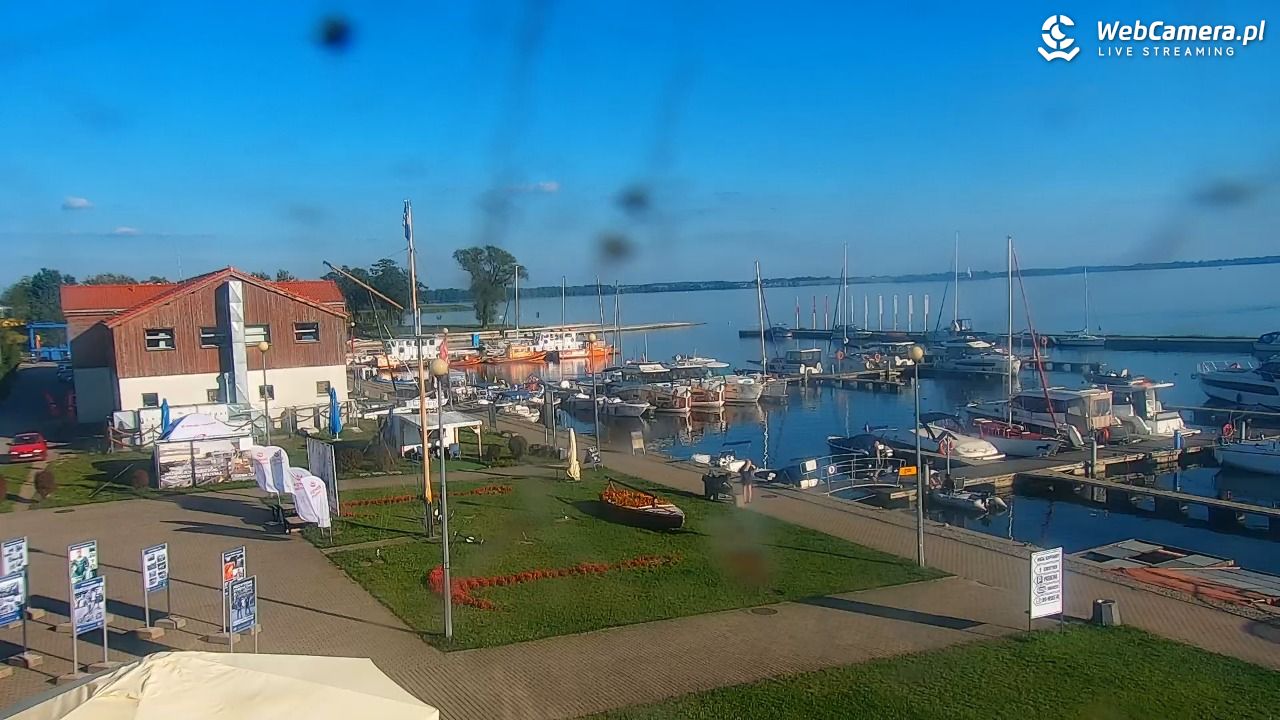Giżycko - widok na marinę i molo - 04 wresień 2025, 17:06