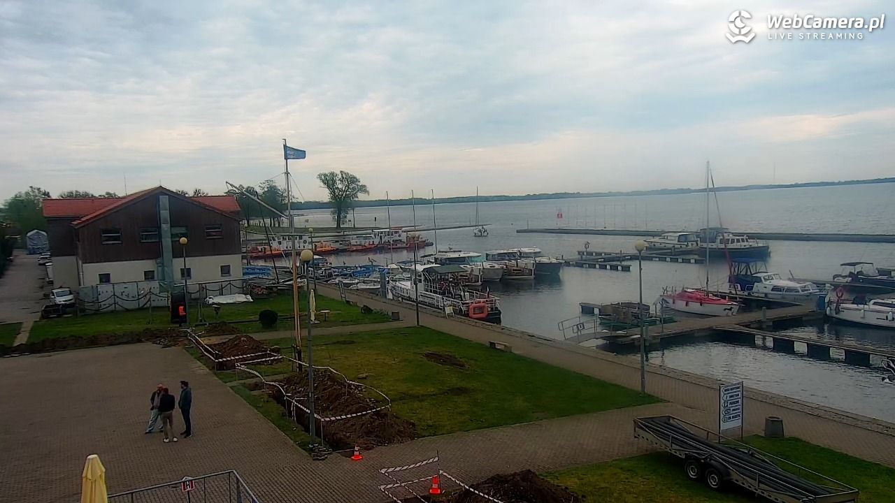 Giżycko - widok na marinę i molo - 06 maj 2026, 12:33