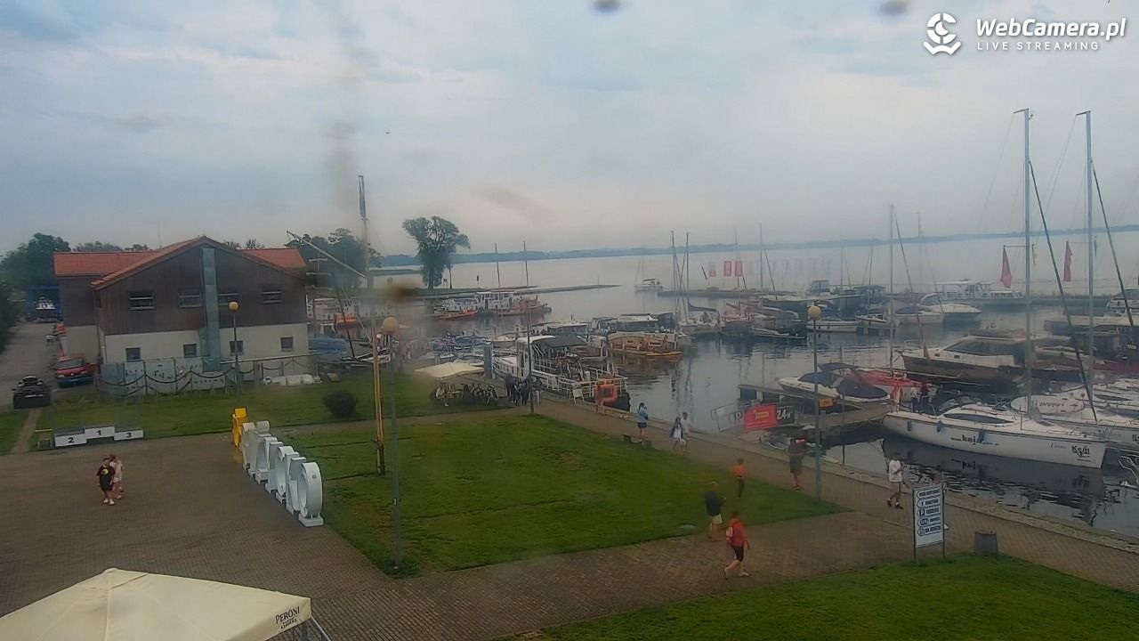 Giżycko - widok na marinę i molo - 01 sierpień 2026, 16:15