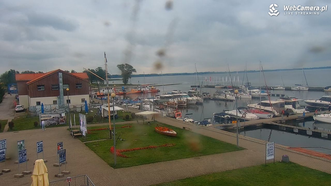 Giżycko - widok na marinę i molo - 03 wresień 2025, 10:27