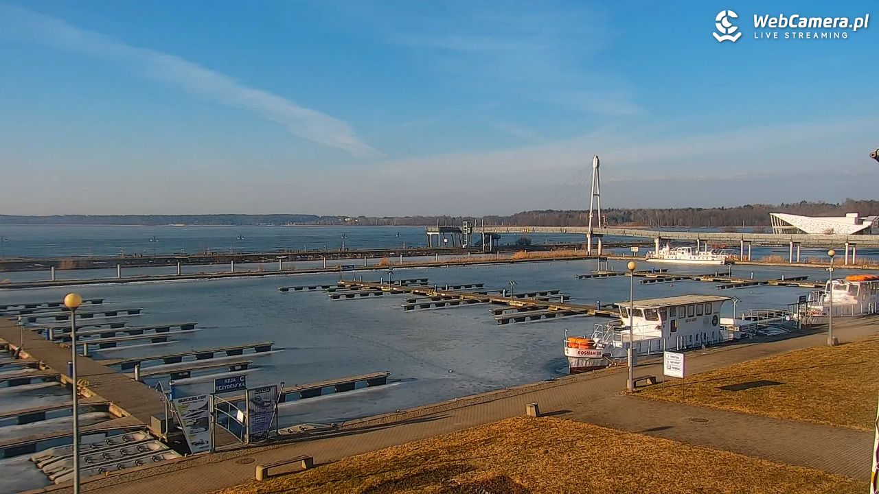 Giżycko - widok na marinę i molo - 15 marzec 2026, 07:50