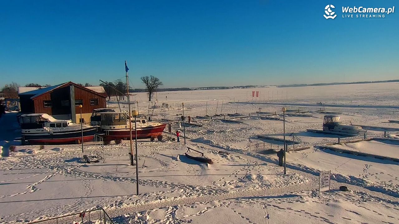 Giżycko - widok na marinę i molo - 31 styczeń 2026, 14:12