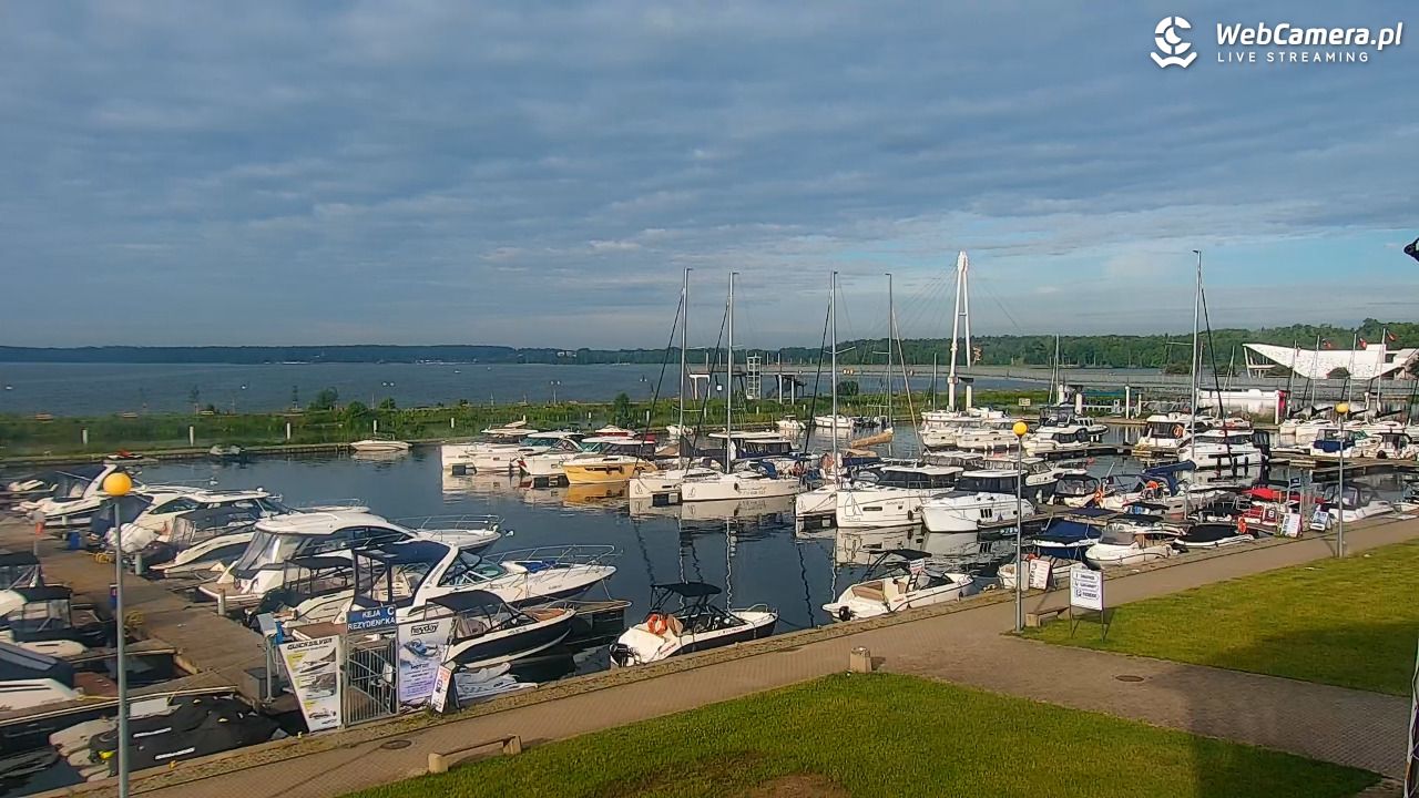 Giżycko - widok na marinę i molo - 18 czerwiec 2026, 06:43