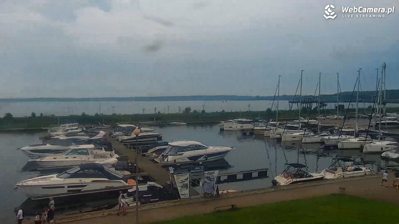 Giżycko - widok na marinę i molo - 01 sierpień 2026, 16:15