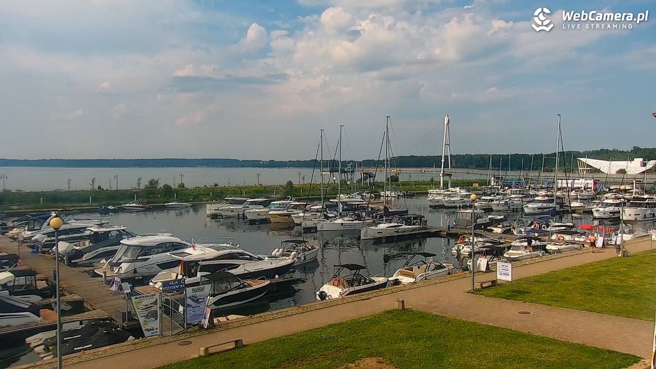 Giżycko - widok na marinę i molo - 21 czerwiec 2026, 09:37