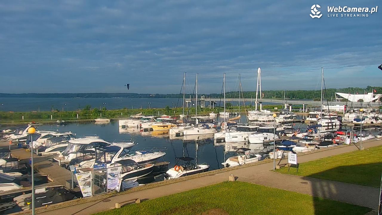 Giżycko - widok na marinę i molo - 18 czerwiec 2026, 06:37