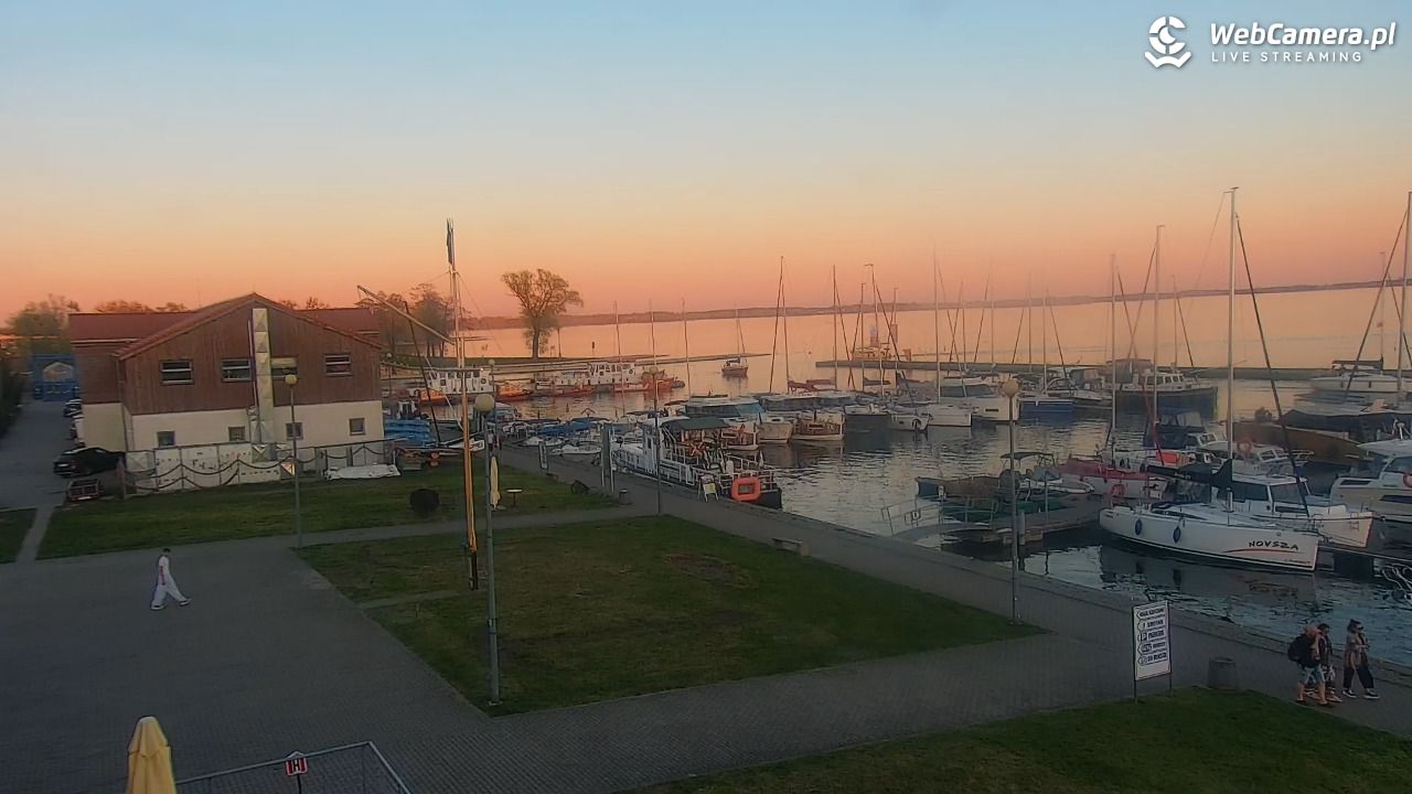 Giżycko - widok na marinę i molo - 02 maj 2026, 19:55