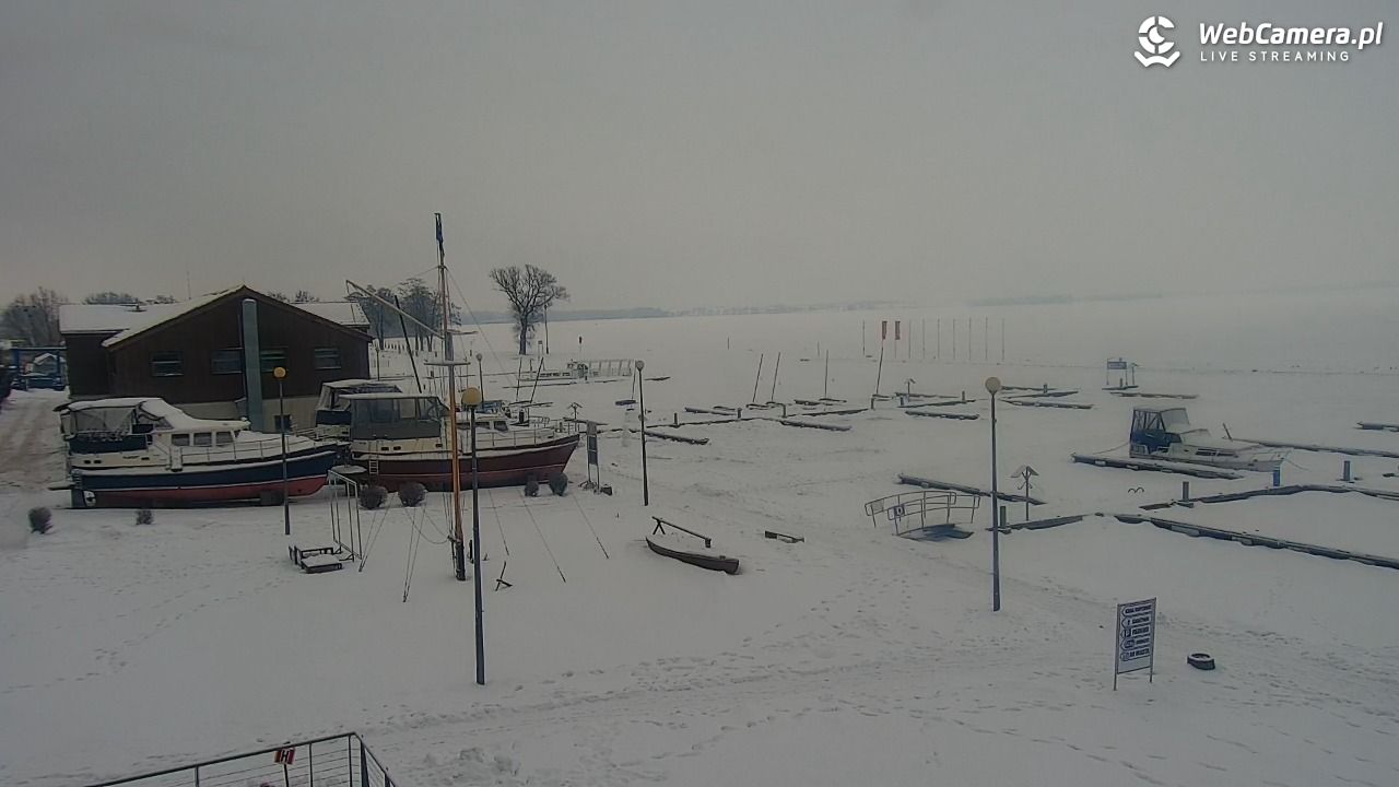 Giżycko - widok na marinę i molo - 28 styczeń 2026, 09:26
