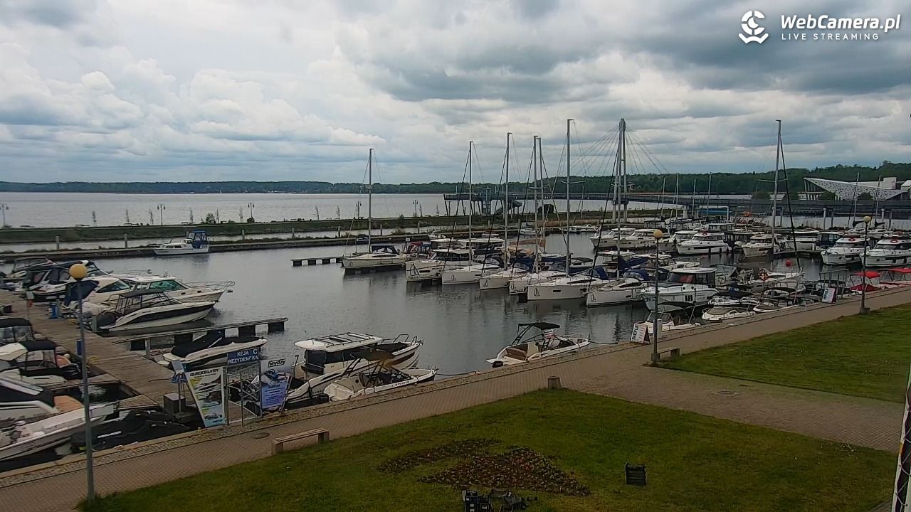 Giżycko - widok na marinę i molo - 14 maj 2025, 12:55