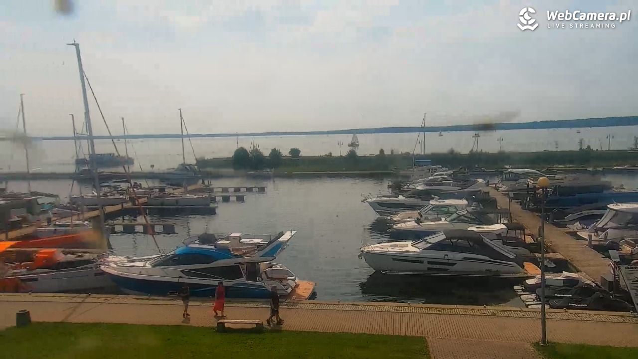 Giżycko - widok na marinę i molo - 04 sierpień 2026, 12:23
