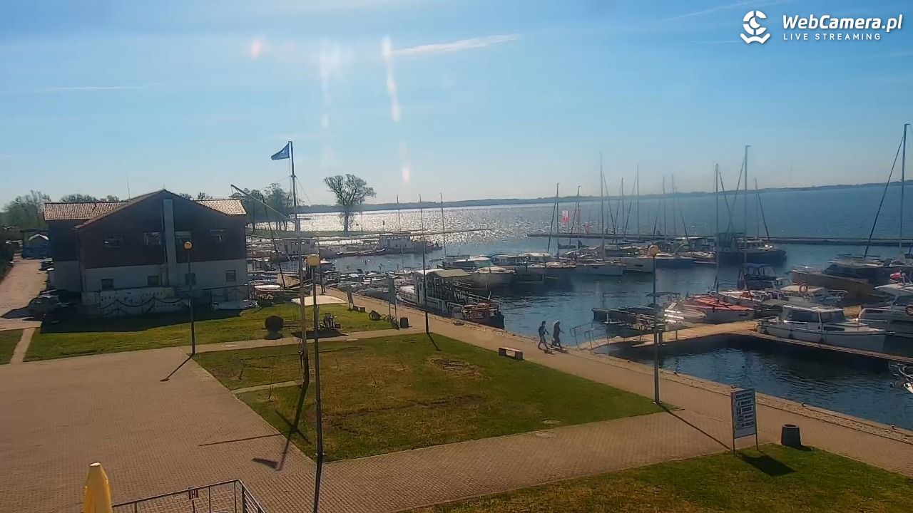 Giżycko - widok na marinę i molo - 03 maj 2026, 09:46