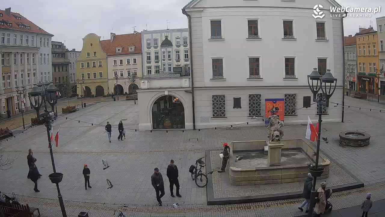 GLIWICE - widok na Rynek - 11 listopad 2025, 12:24