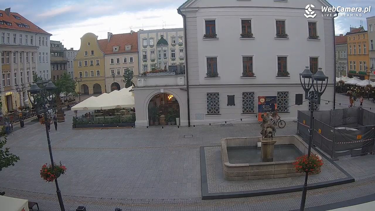 GLIWICE - widok na Rynek - 20 lipiec 2026, 20:10