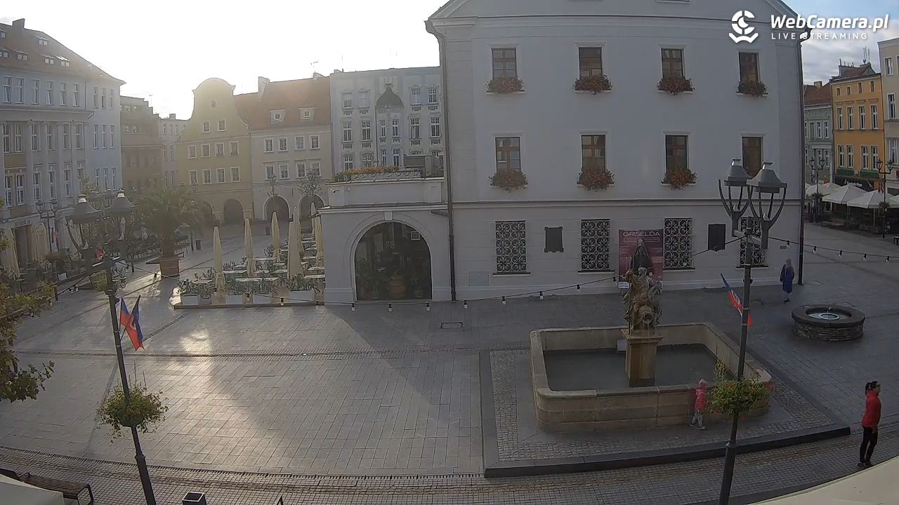 GLIWICE - widok na Rynek - 27 wresień 2025, 08:12