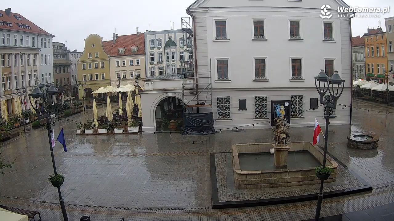 GLIWICE - widok na Rynek - 15 maj 2025, 06:21