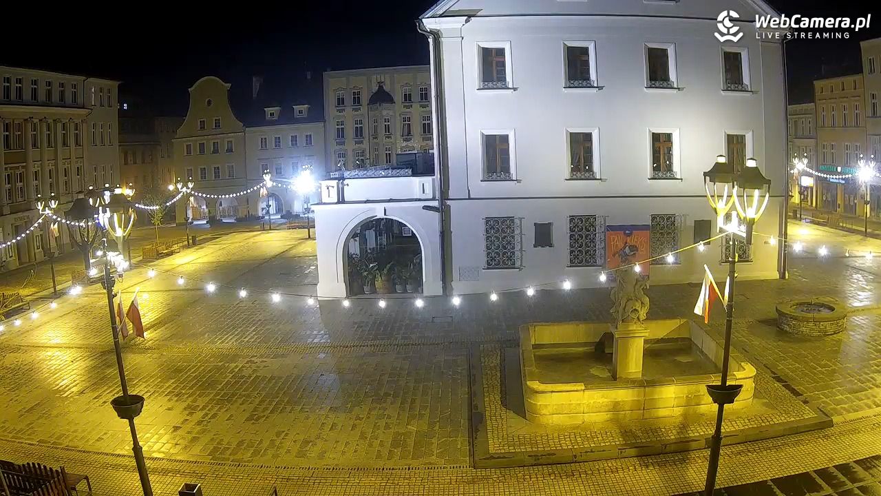GLIWICE - widok na Rynek - 12 listopad 2025, 04:17