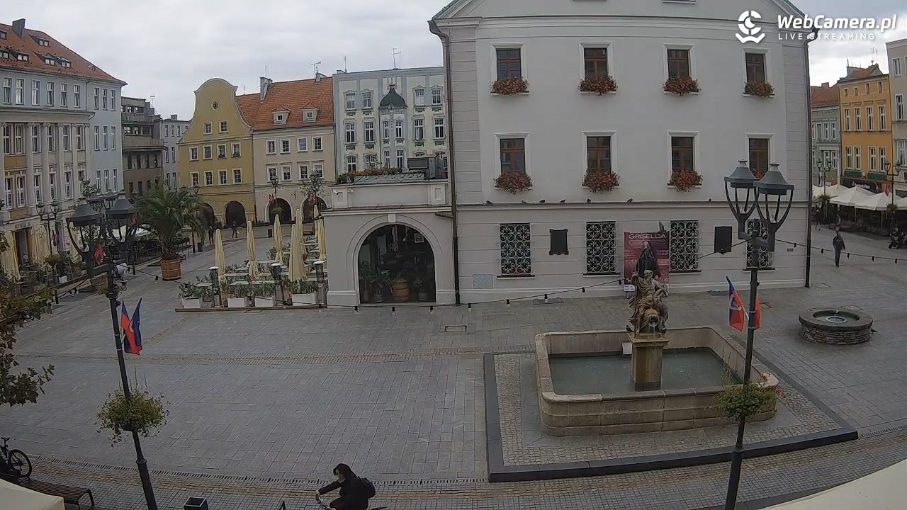 GLIWICE - widok na Rynek - 27 wresień 2025, 10:53
