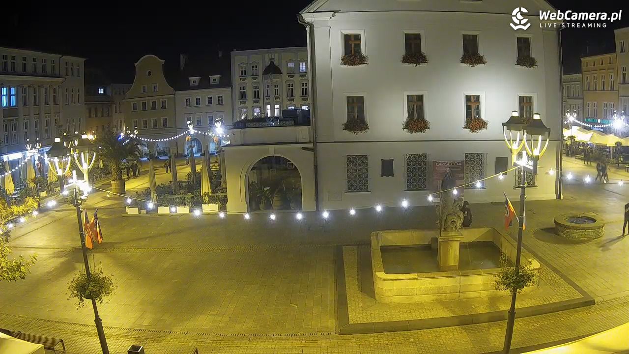 GLIWICE - widok na Rynek - 27 wresień 2025, 23:52