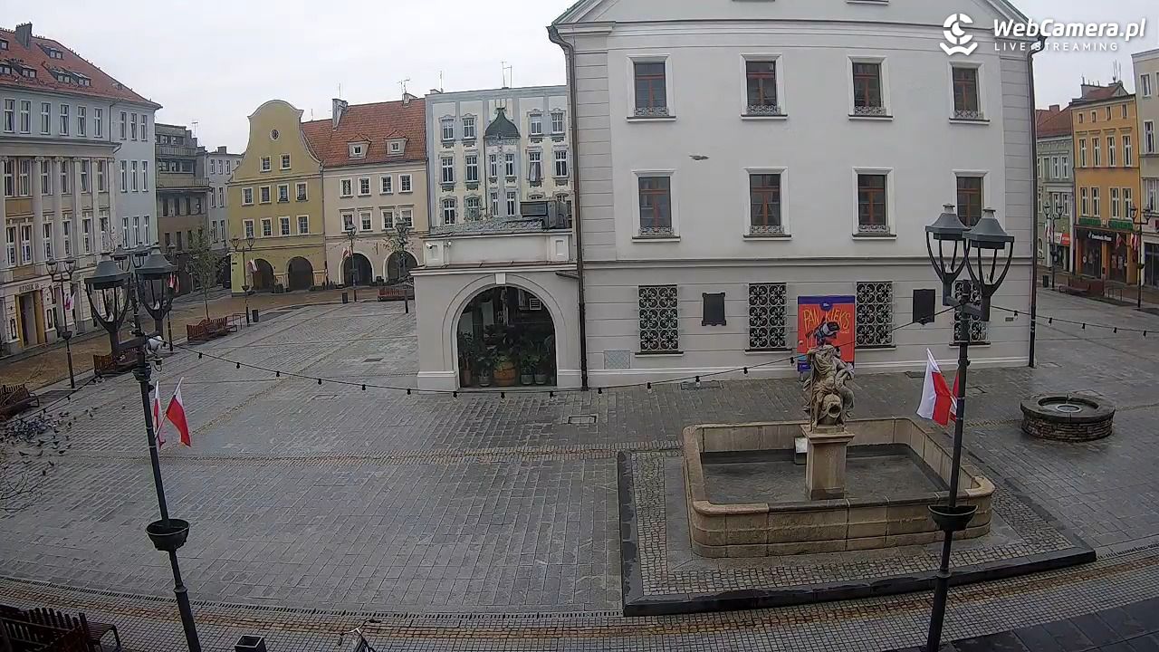 GLIWICE - widok na Rynek - 11 listopad 2025, 08:51